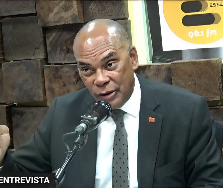 Presidente da UNITA, Adalberto Costa Júnior, em entrevista à Rádio Essencial